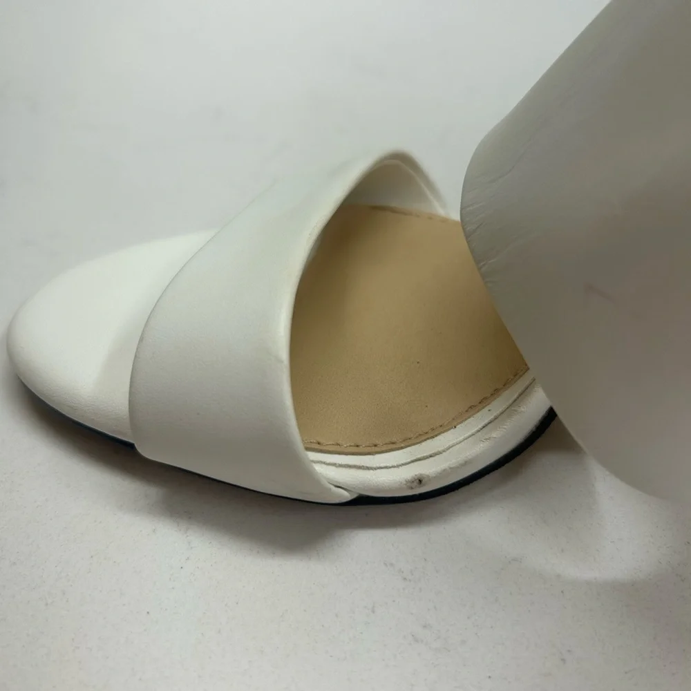 Gianni Bini‎ Leather Block Heel Sandal Size 6.5